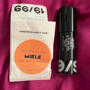 Cream Highlight Stick - Miele .23 oz Full Size